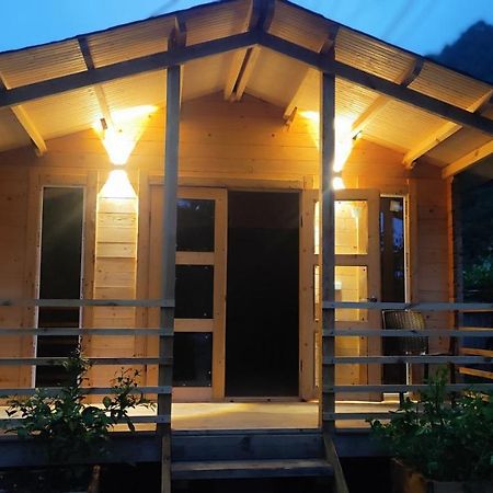 Guest House Ahan Гагра Екстер'єр фото